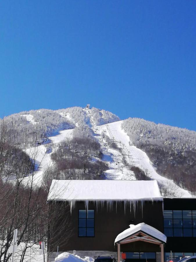 O'Berge Du Village A302 Magog Exteriör bild